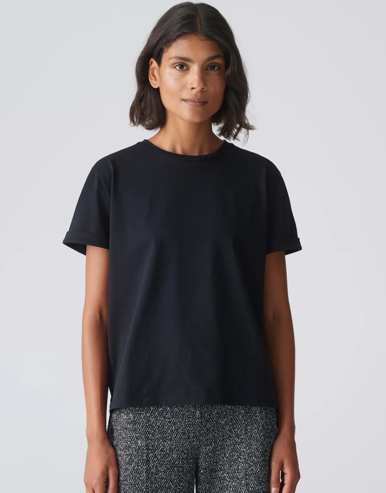 Shop Basicshirt SONZI Regular aus nachhaltiger Baumwolle Basics | Shirts