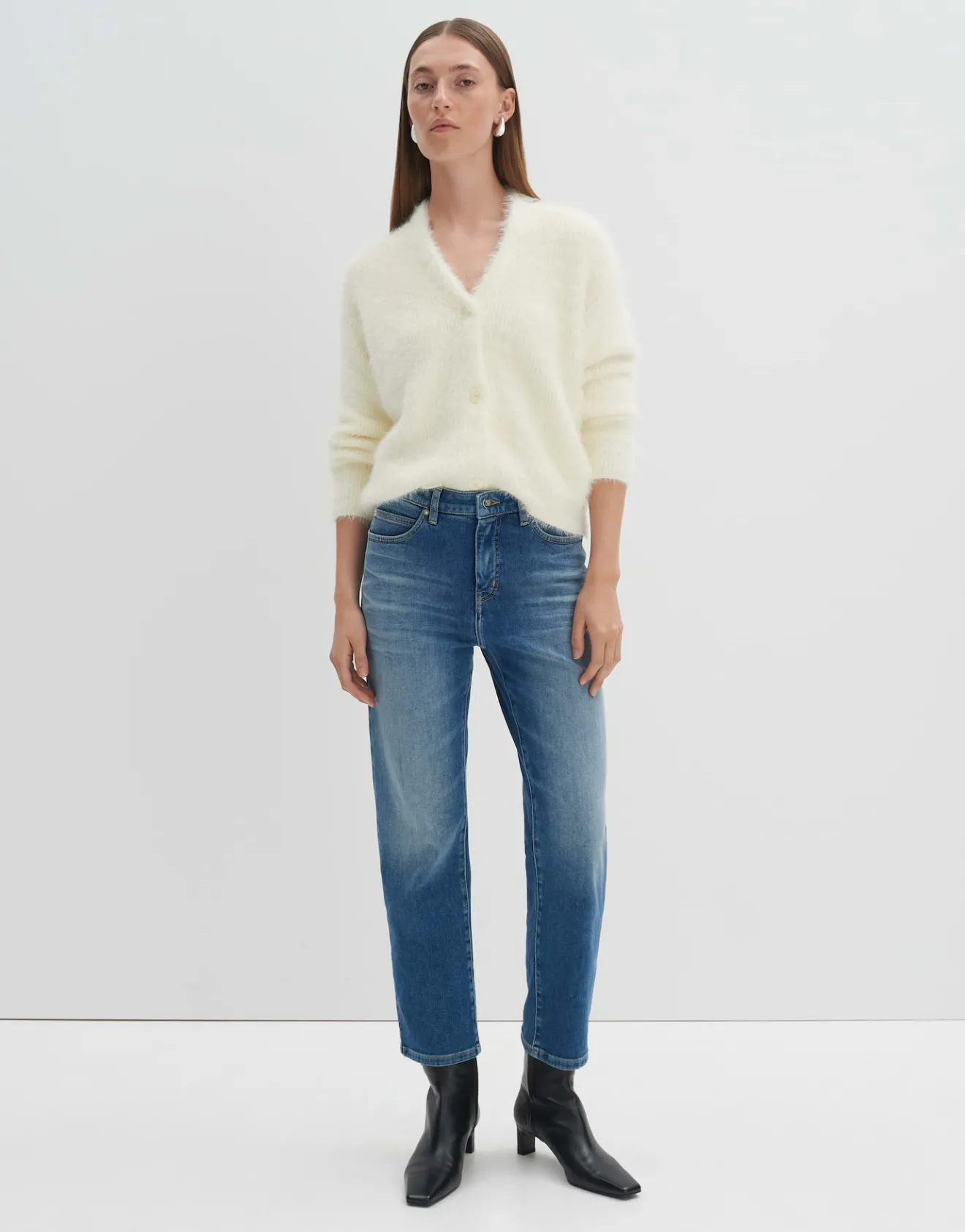 Store Cropped Relaxed Jeans CORAH ICONIC Mid Rise aus nachhaltigem Baumwoll Mix Jeans