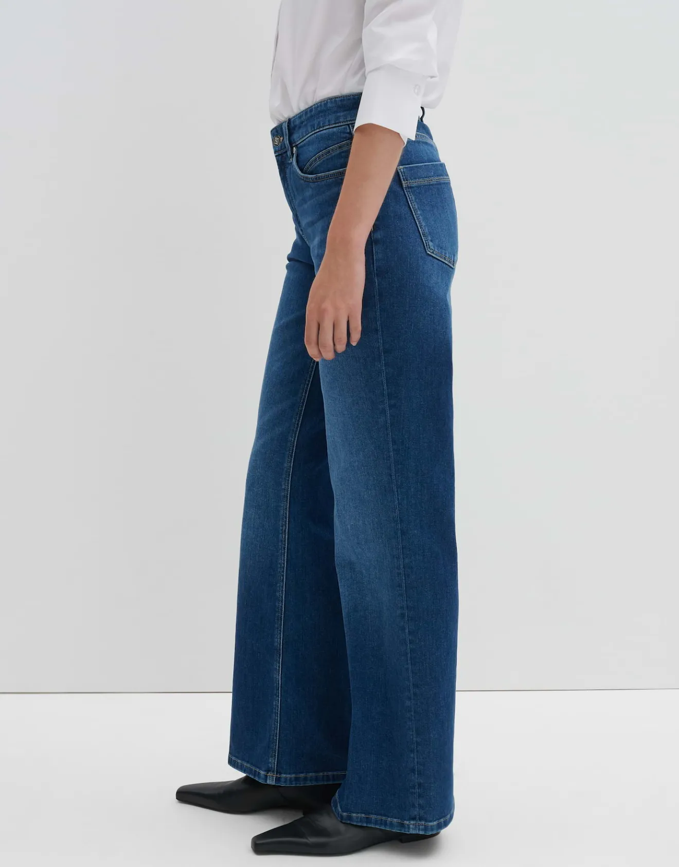 Fashion Long Flared Jeans CARIE ICONIC Mid Rise aus nachhaltigem Baumwoll Mix Jeans