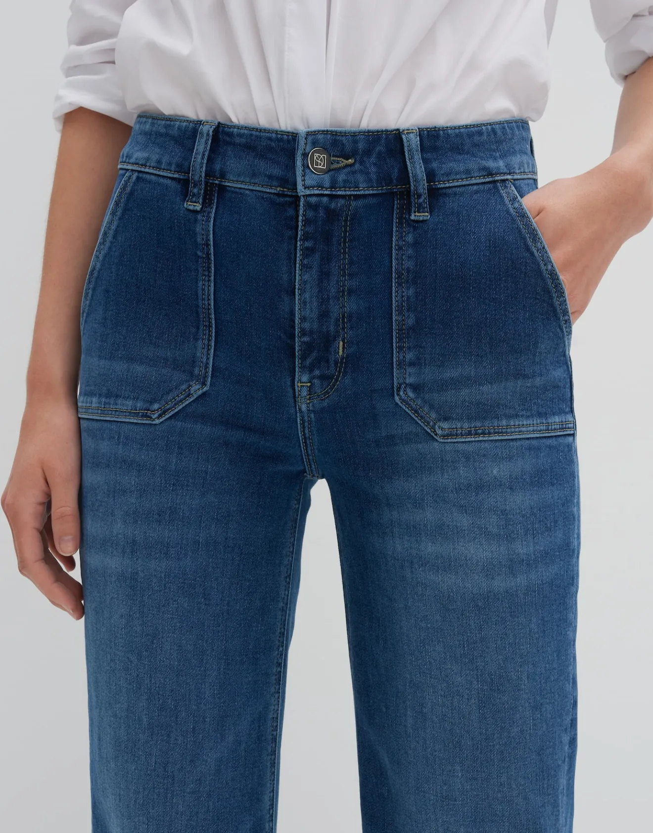 Best Sale Long Flared Jeans CARIE UTILITY Mid Rise aus stretchigem BCI Cotton Mix Jeans