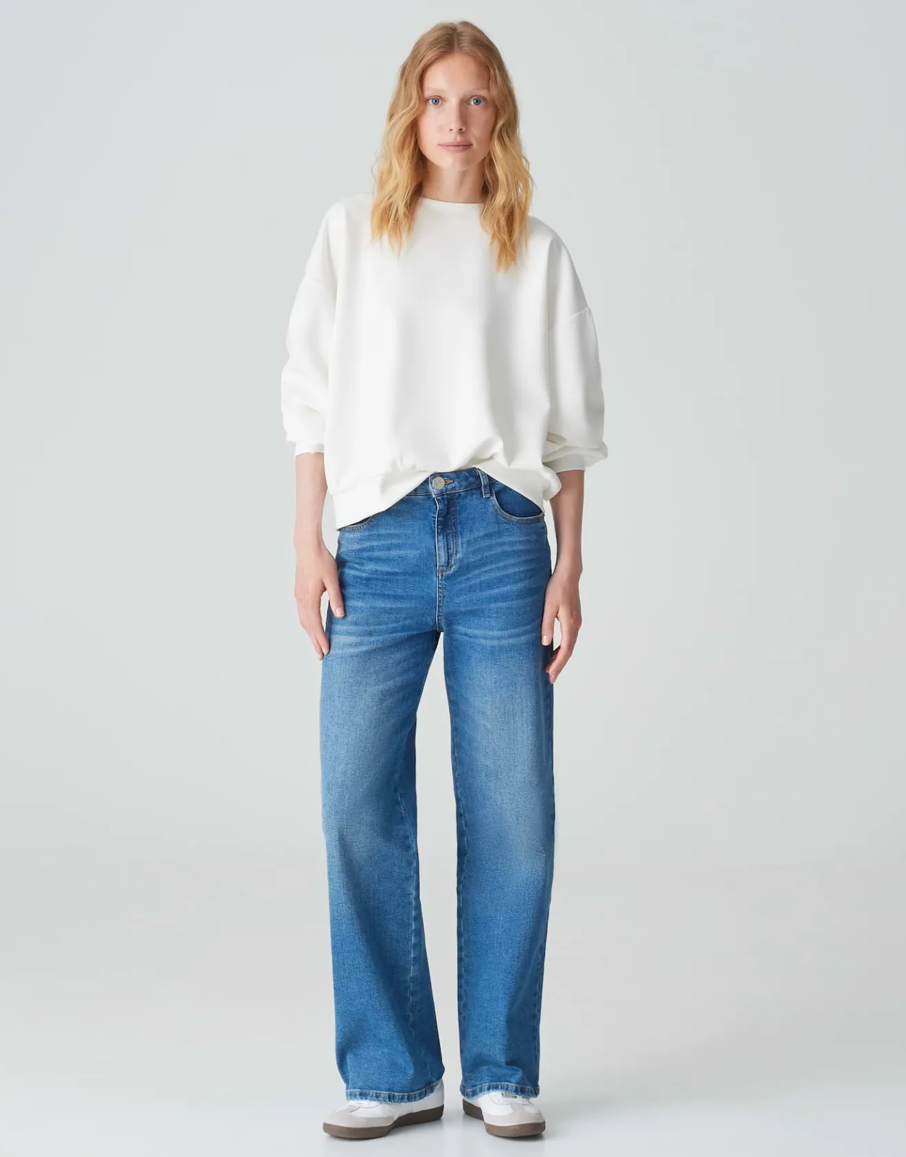 Shop Oversized Sweater GUGI Loose aus softem Viskose Mix Sweat