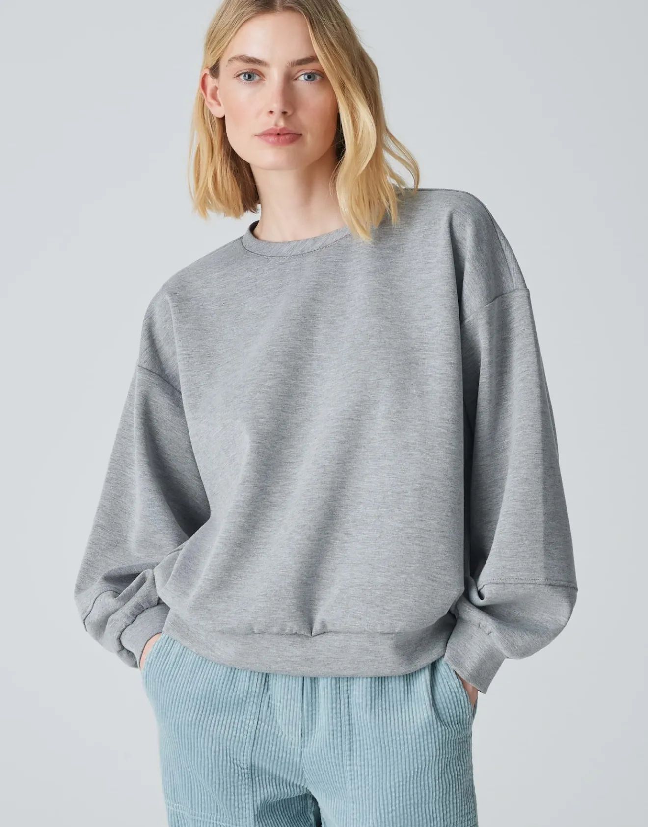 Cheap Oversized Sweater GUGI Loose aus softem Viskose Mix Sweat