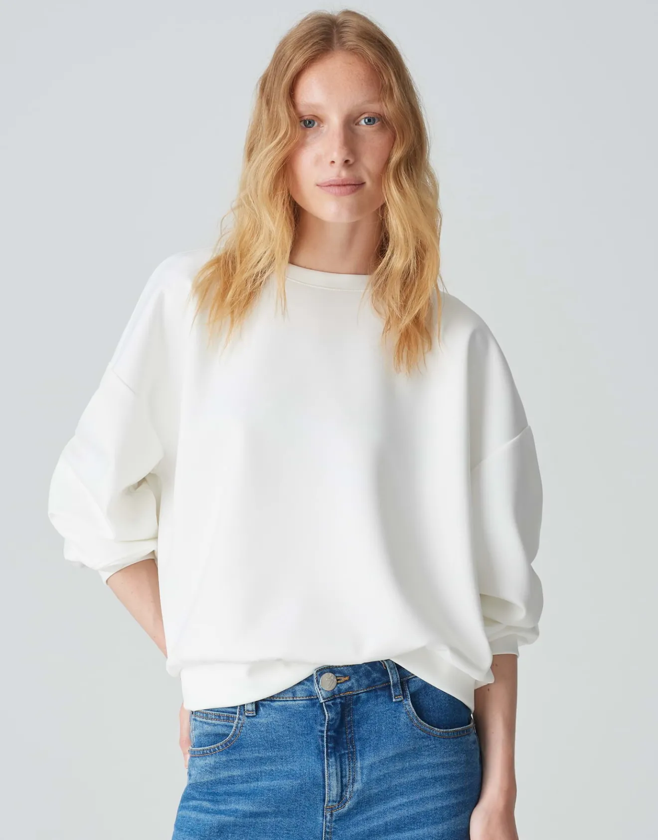 Shop Oversized Sweater GUGI Loose aus softem Viskose Mix Sweat