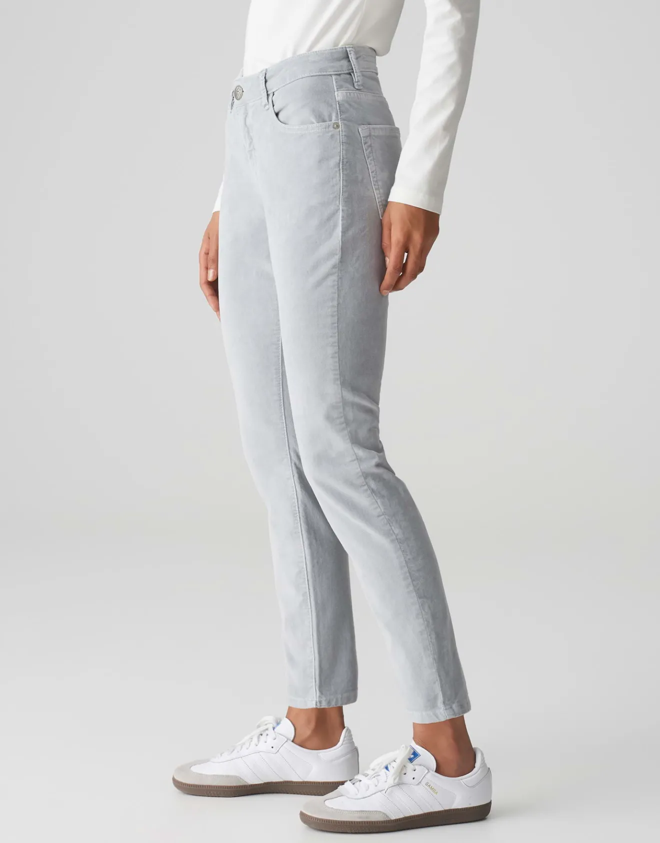 Store Samthose EVITA GLAZED Slim Mid Rise aus BCI Cotton Mix Jeans
