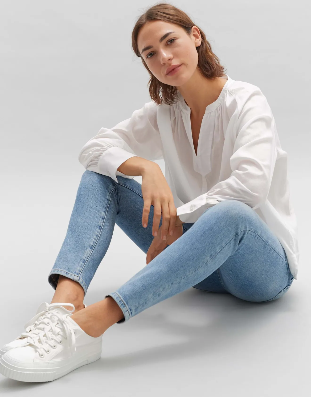 Best Sale Slim Jeans EVITA Mid Rise aus stretchigem BCI Cotton Mix Jeans