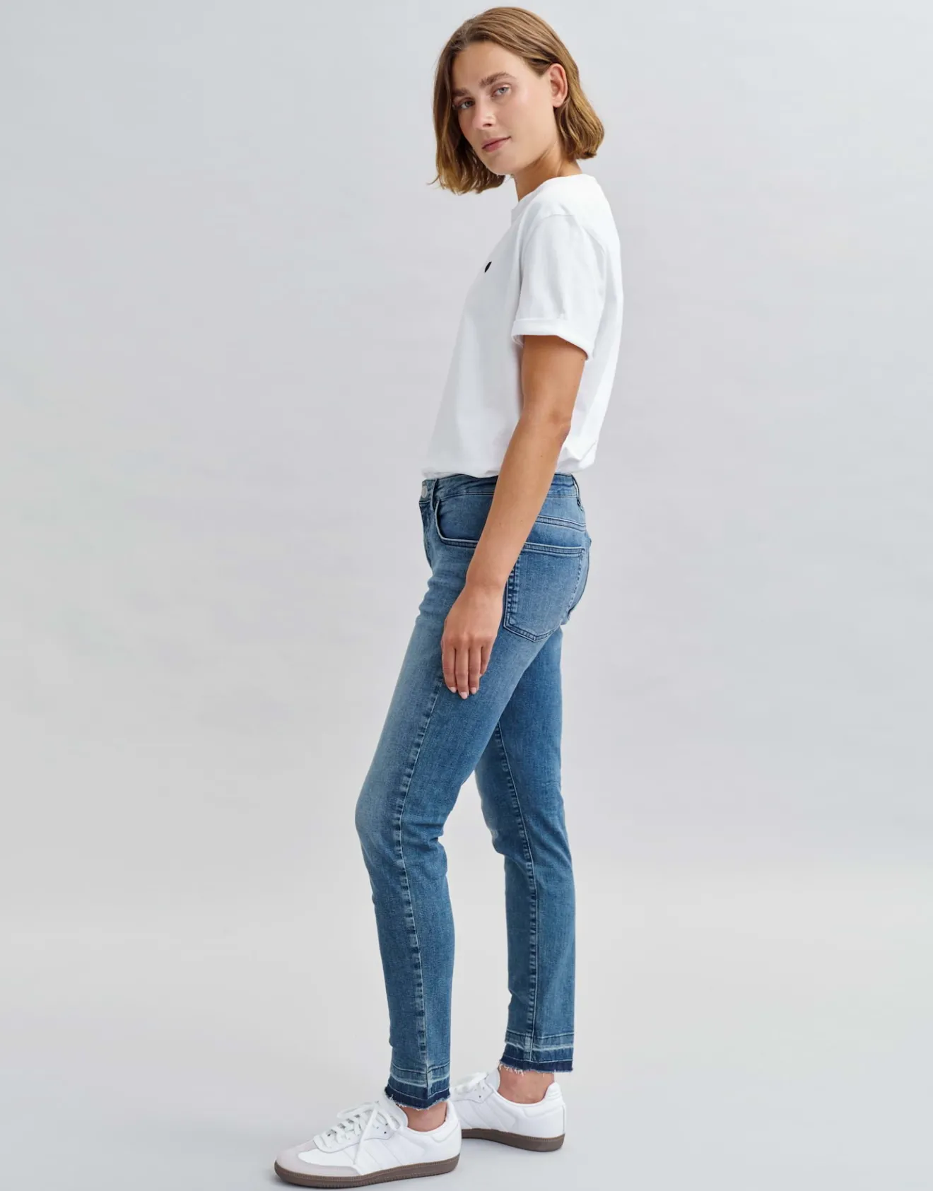 Cheap Slim Jeans EVITA URBAN Mid Rise aus softem BCI Cotton Mix Jeans
