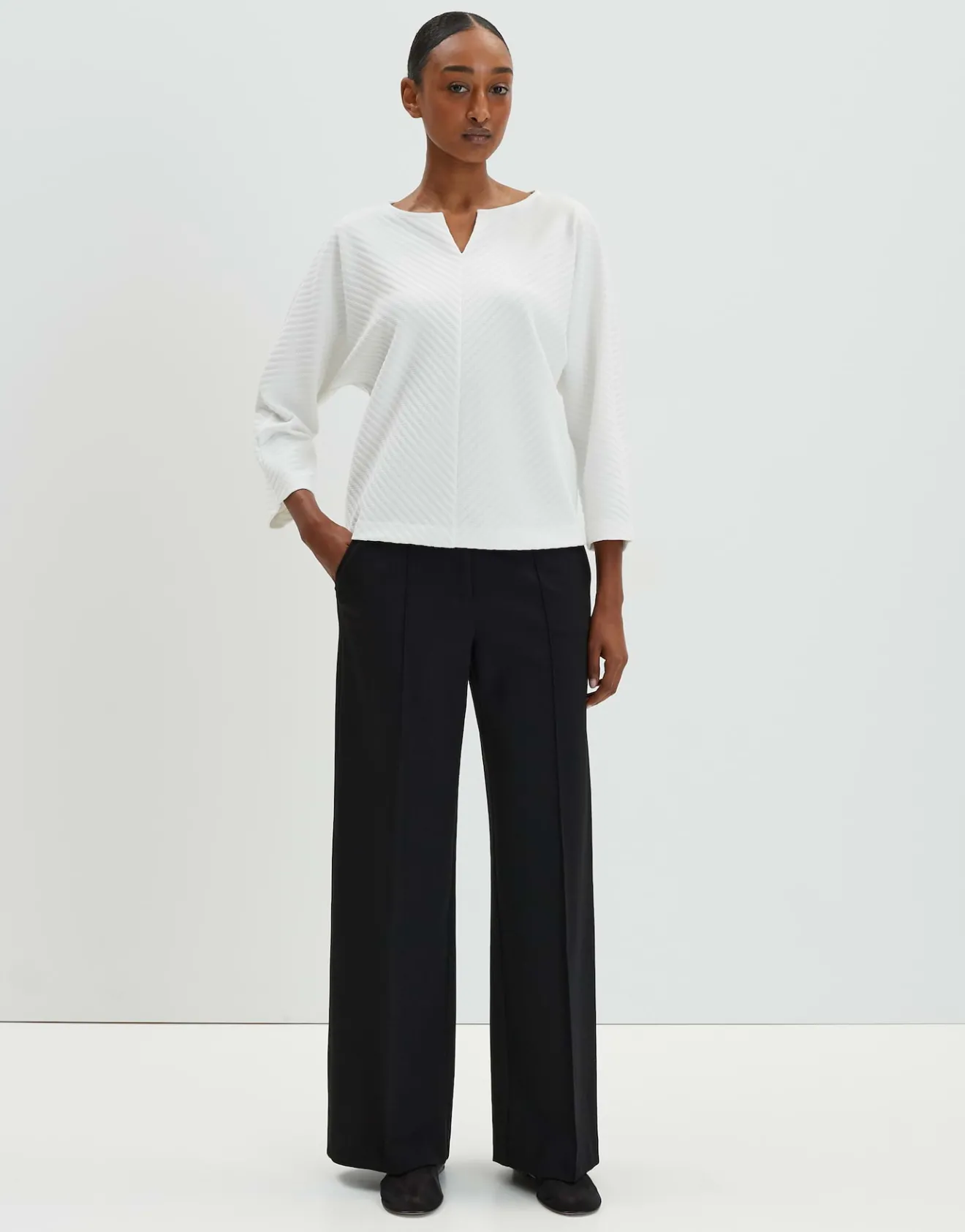 Outlet Strukturierter Sweater UNALA Regular mit Fledermausärmeln Sweat