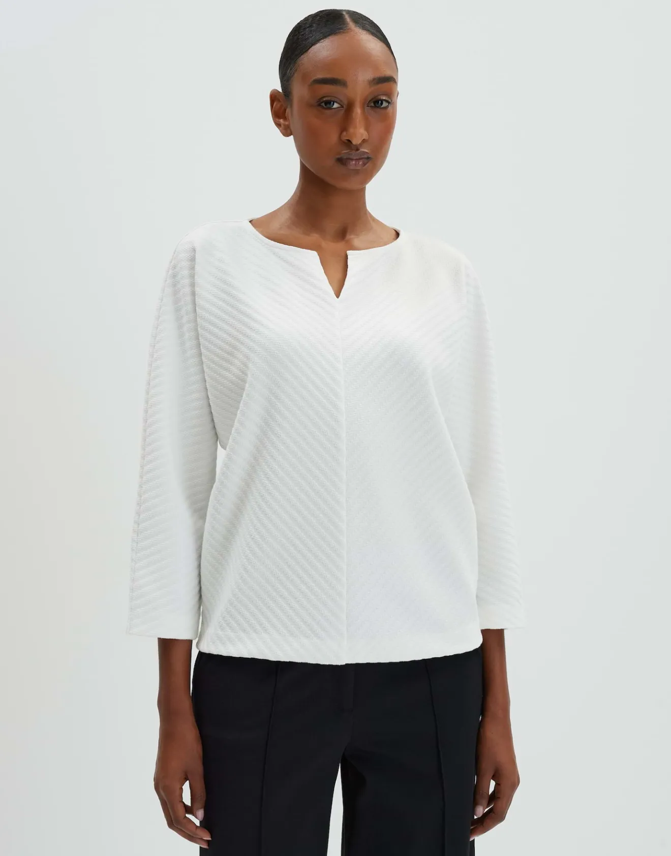 Outlet Strukturierter Sweater UNALA Regular mit Fledermausärmeln Sweat