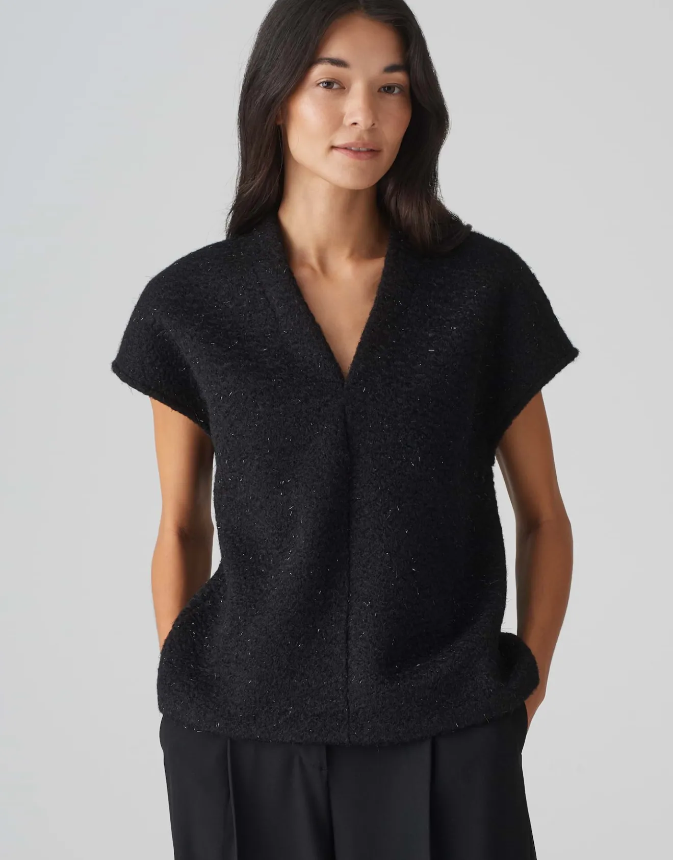 Hot Sweatshirt GLAMINA Regular in schimmernder Bouclé Optik Sweat