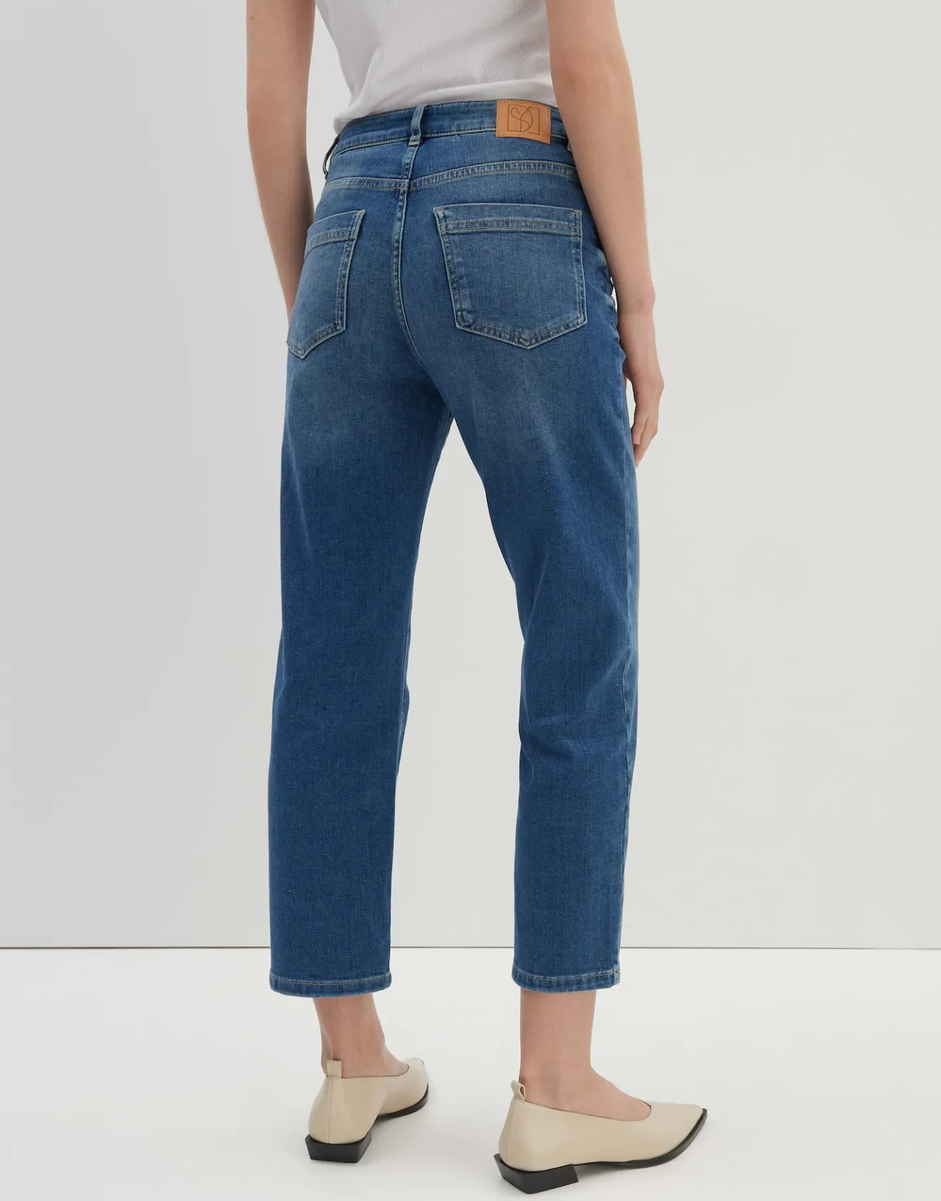 Discount Verkürzte Relaxed Jeans CORAH Mid Rise aus BCI Cotton Mix Jeans